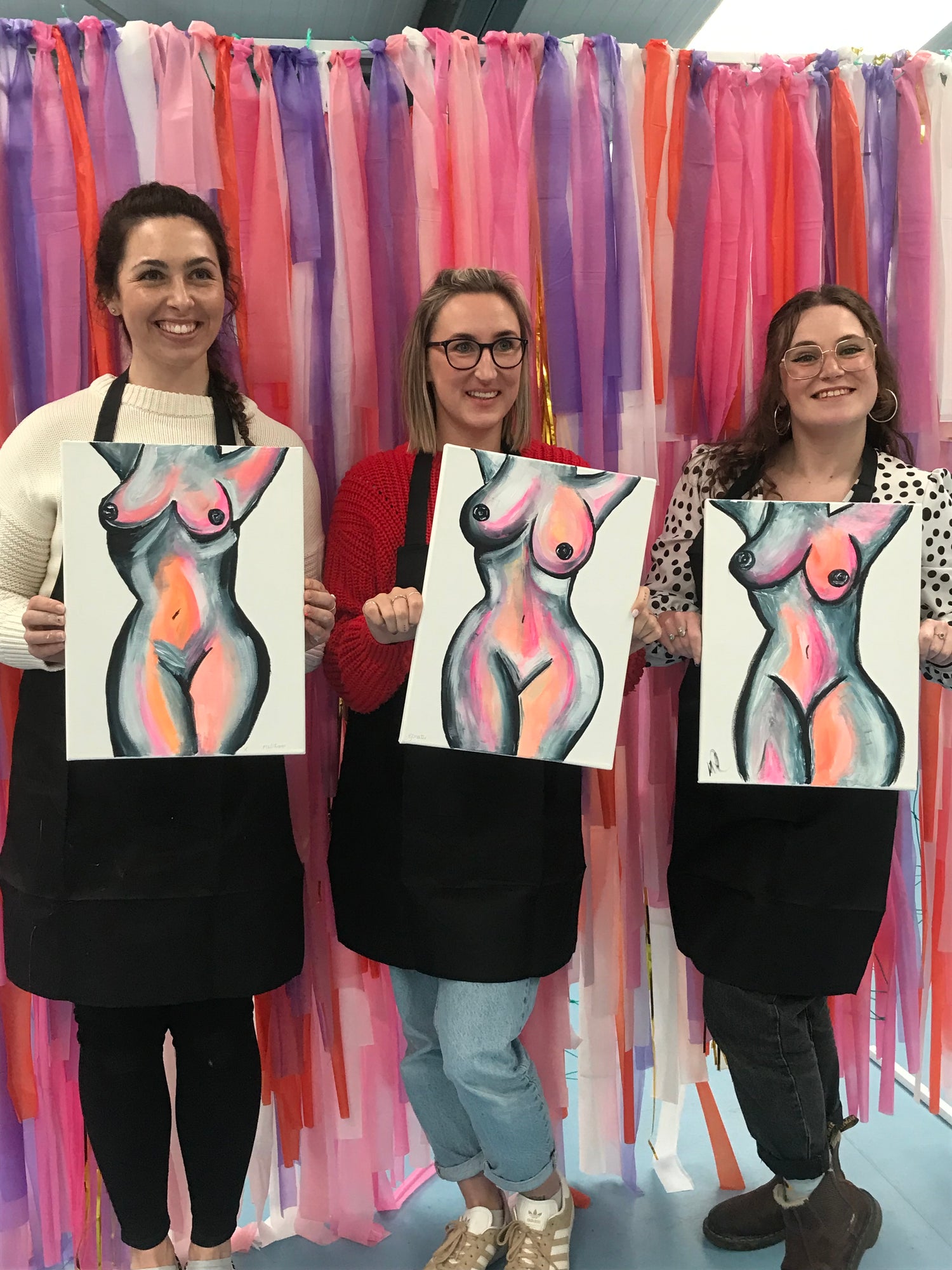 Bubbly & Brush Cornwall Bubbly & Brush Cornwall